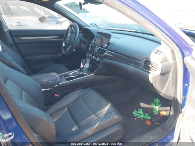 Photo 4 VIN: 1HGCV1F34KA013922 - HONDA ACCORD 