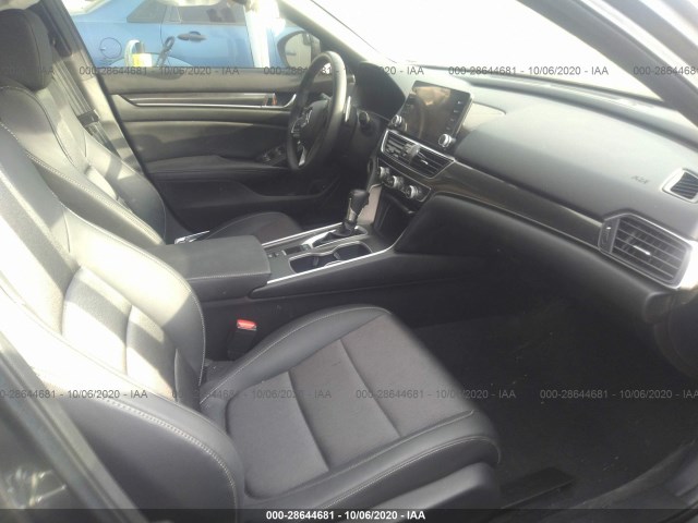 Photo 4 VIN: 1HGCV1F34KA098549 - HONDA ACCORD SEDAN 