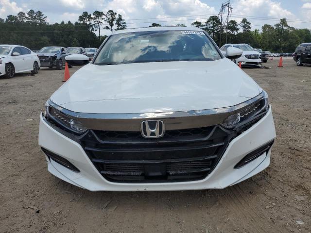 Photo 4 VIN: 1HGCV1F34KA134093 - HONDA ACCORD 