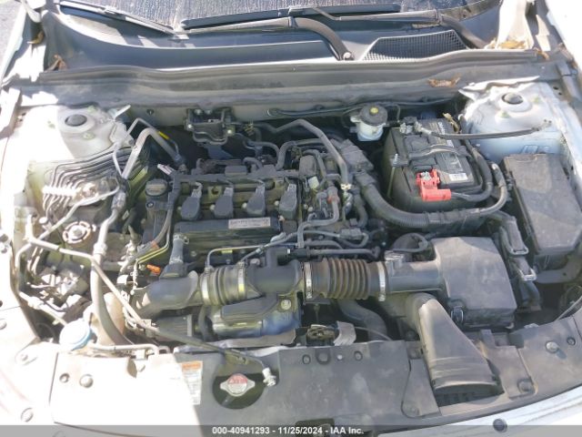 Photo 9 VIN: 1HGCV1F34KA166445 - HONDA ACCORD 