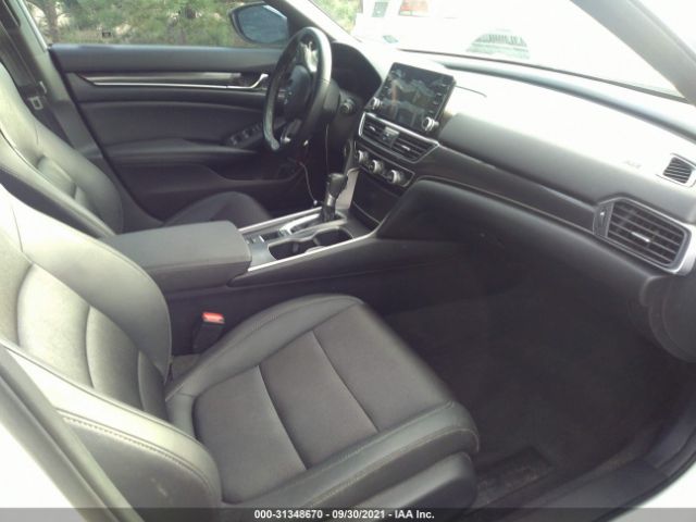 Photo 4 VIN: 1HGCV1F34KA176537 - HONDA ACCORD SEDAN 