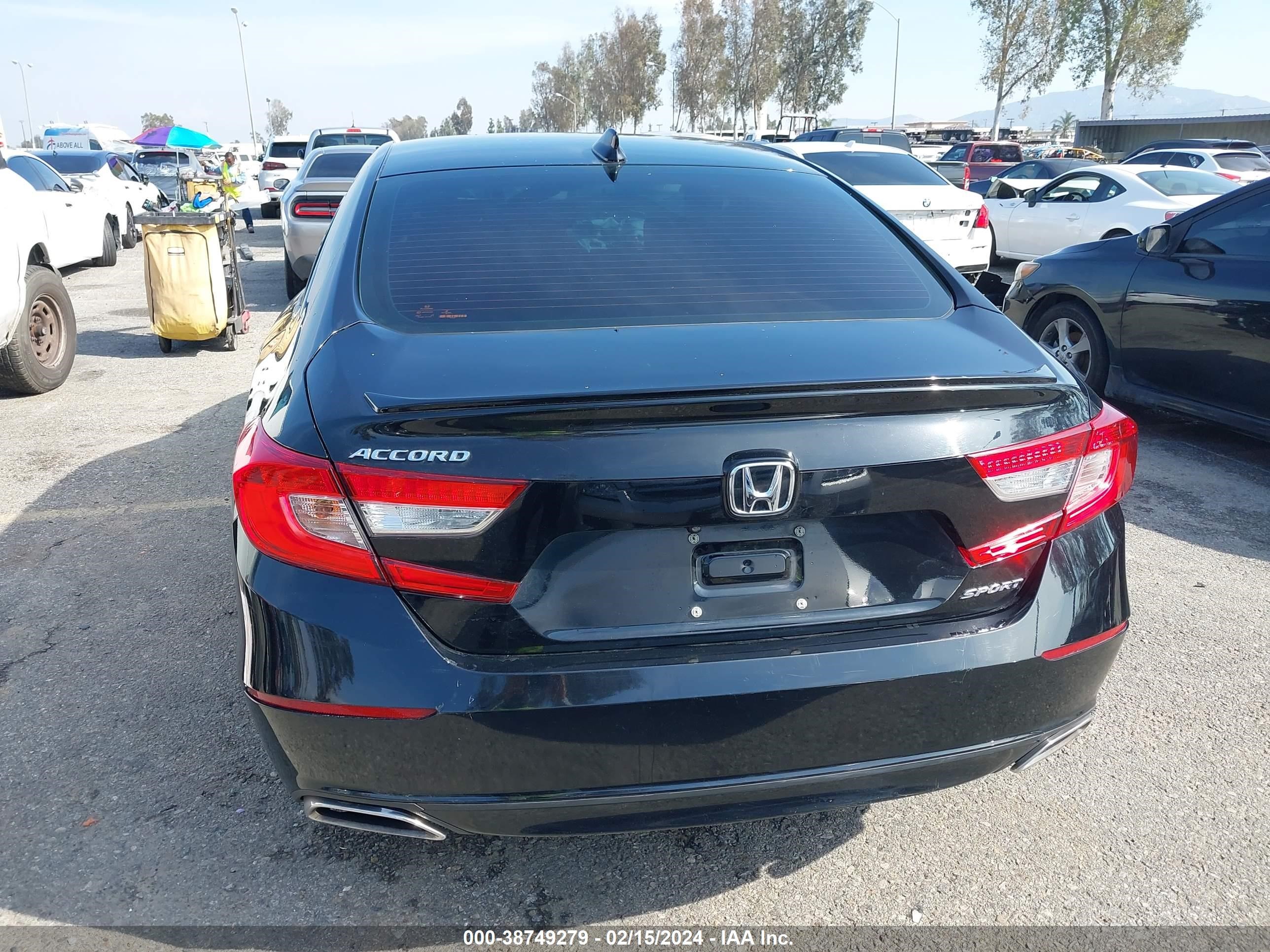 Photo 15 VIN: 1HGCV1F34LA011668 - HONDA ACCORD 