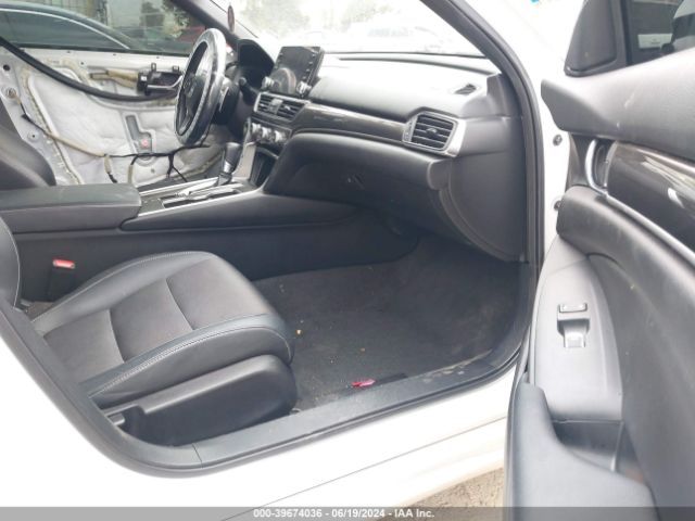 Photo 4 VIN: 1HGCV1F34LA066105 - HONDA ACCORD 