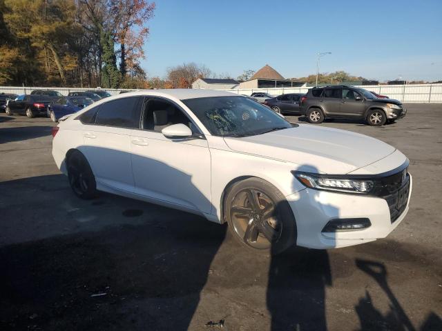 Photo 3 VIN: 1HGCV1F34LA153583 - HONDA ACCORD SPO 