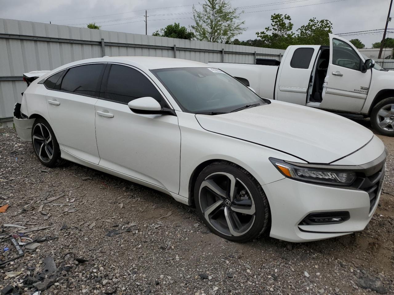 Photo 3 VIN: 1HGCV1F34LA154684 - HONDA ACCORD 