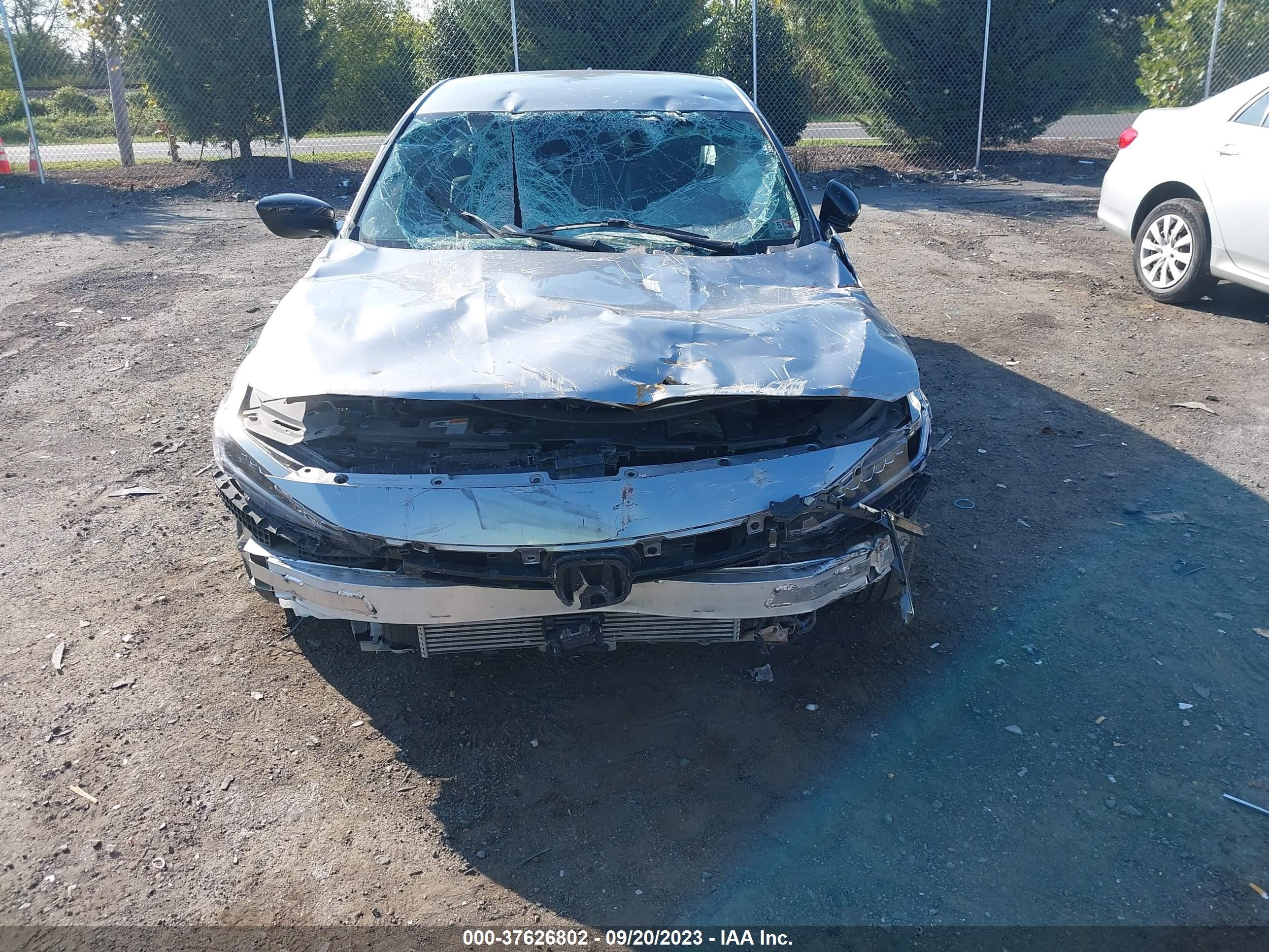 Photo 12 VIN: 1HGCV1F34MA018296 - HONDA ACCORD 