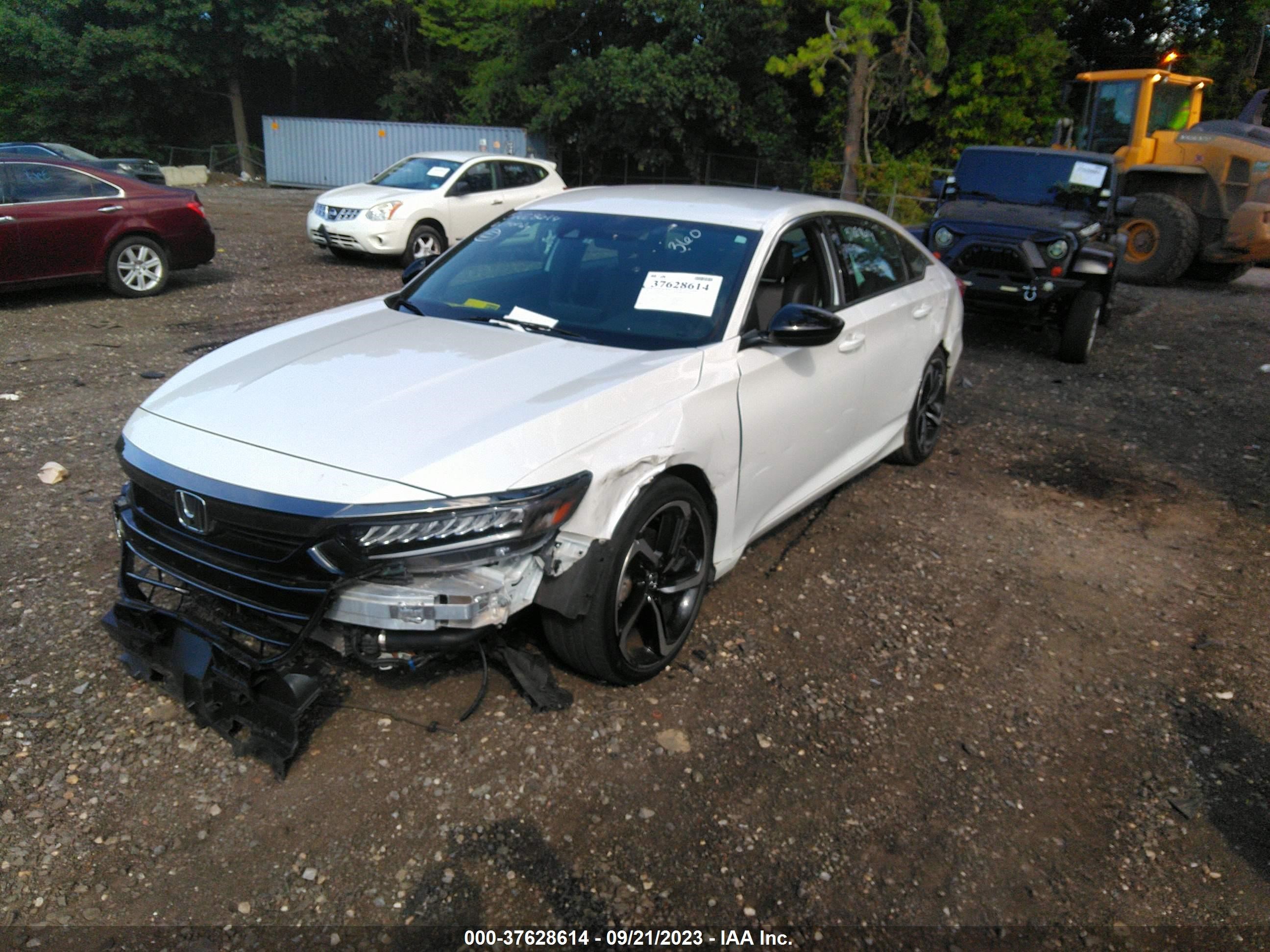 Photo 1 VIN: 1HGCV1F34MA019111 - HONDA ACCORD 