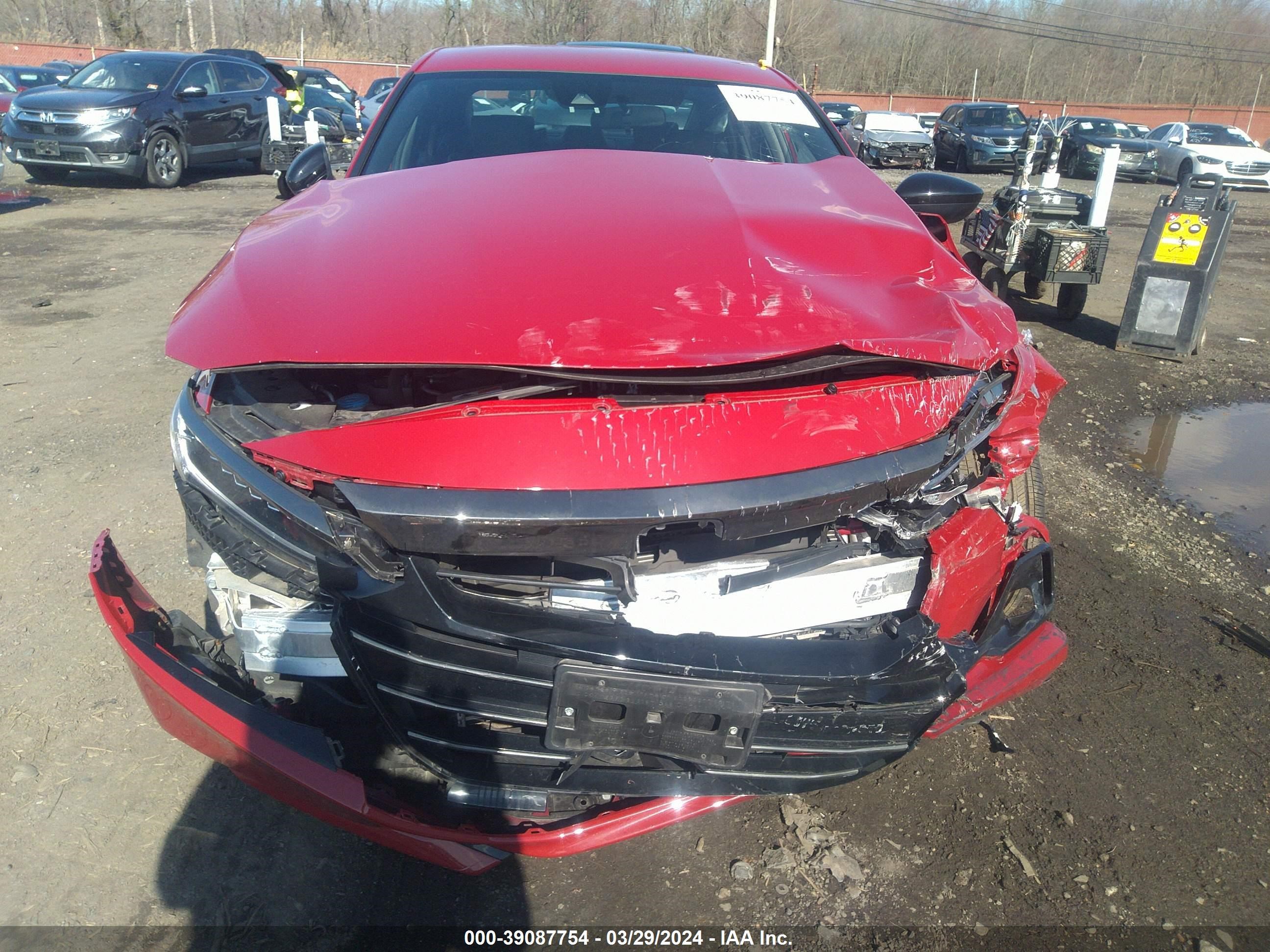 Photo 11 VIN: 1HGCV1F34MA101372 - HONDA ACCORD 