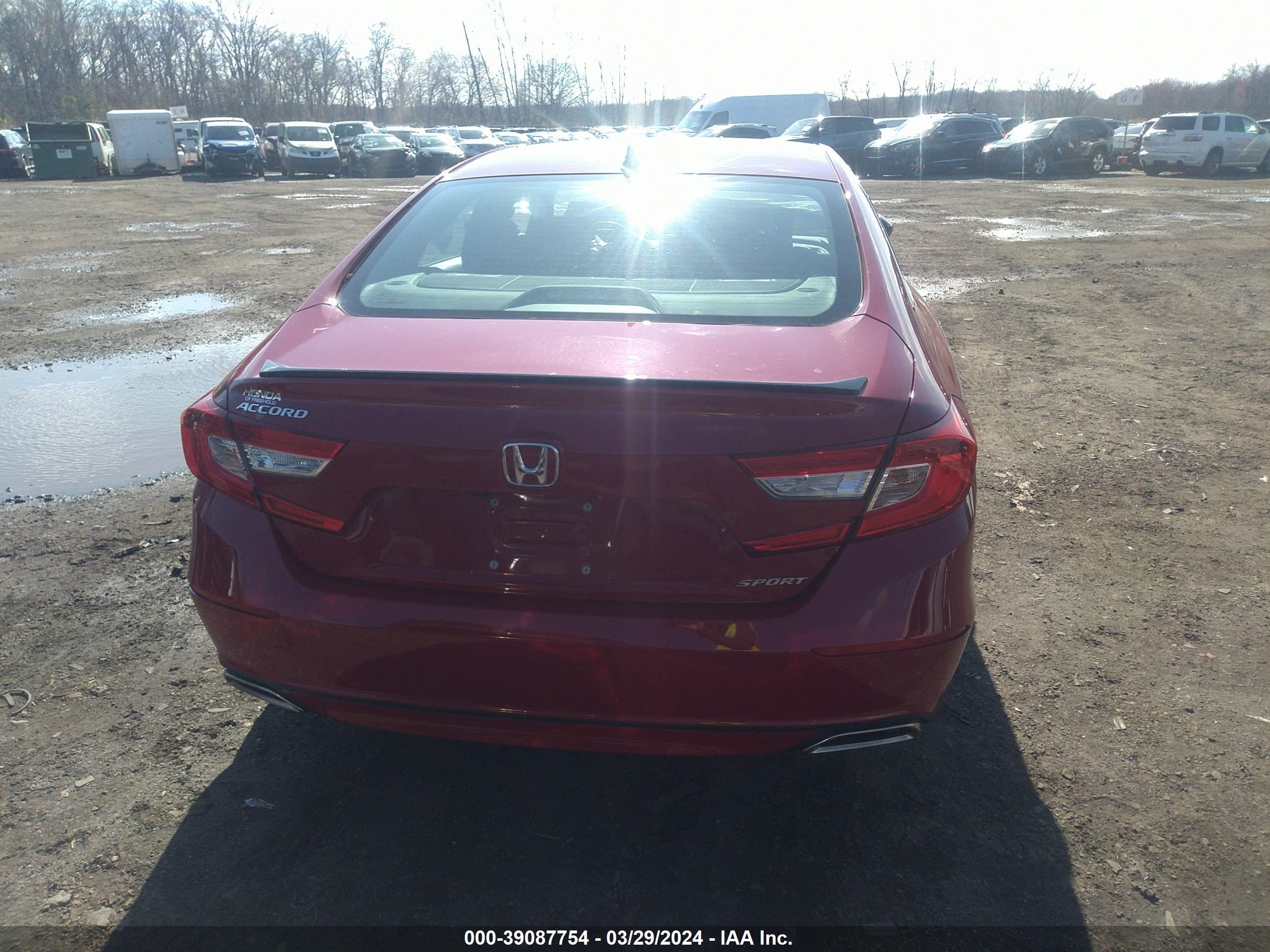 Photo 15 VIN: 1HGCV1F34MA101372 - HONDA ACCORD 