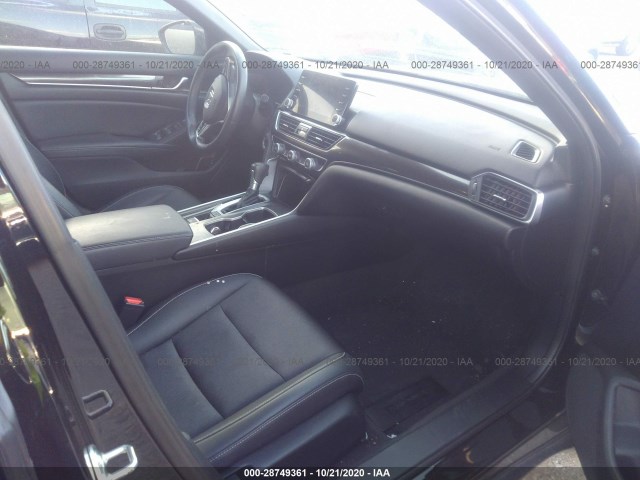 Photo 4 VIN: 1HGCV1F35JA093407 - HONDA ACCORD SEDAN 