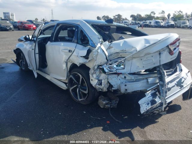 Photo 2 VIN: 1HGCV1F35JA114126 - HONDA ACCORD 