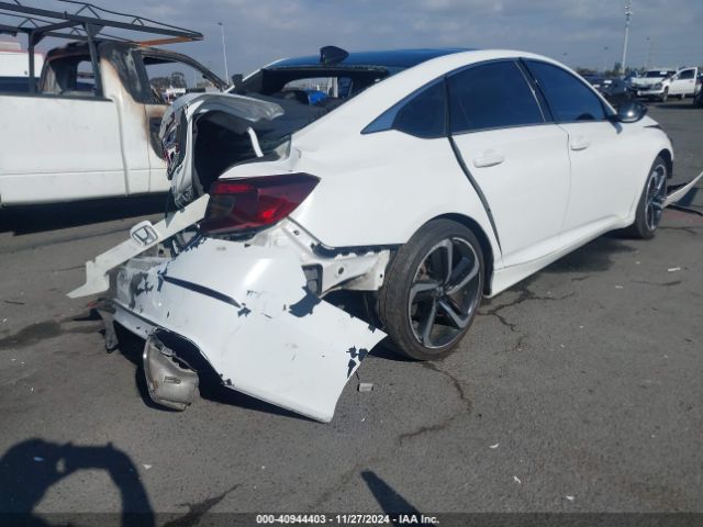 Photo 3 VIN: 1HGCV1F35JA114126 - HONDA ACCORD 