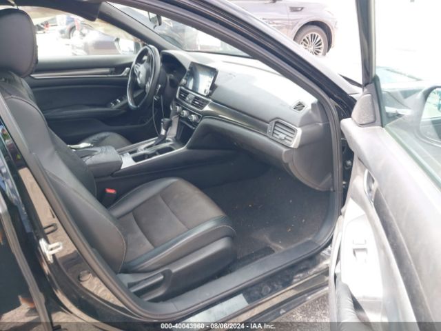 Photo 4 VIN: 1HGCV1F35JA133257 - HONDA ACCORD 