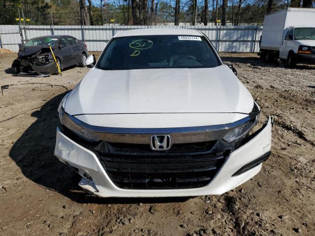 Photo 4 VIN: 1HGCV1F35JA143013 - HONDA ACCORD 