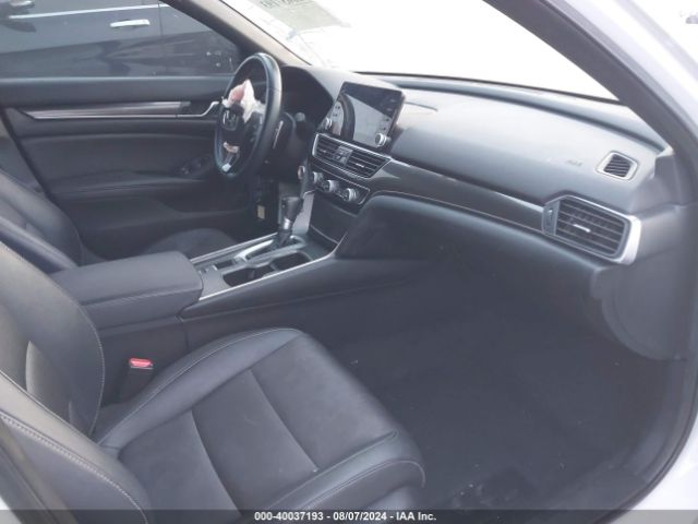 Photo 4 VIN: 1HGCV1F35KA037856 - HONDA ACCORD 