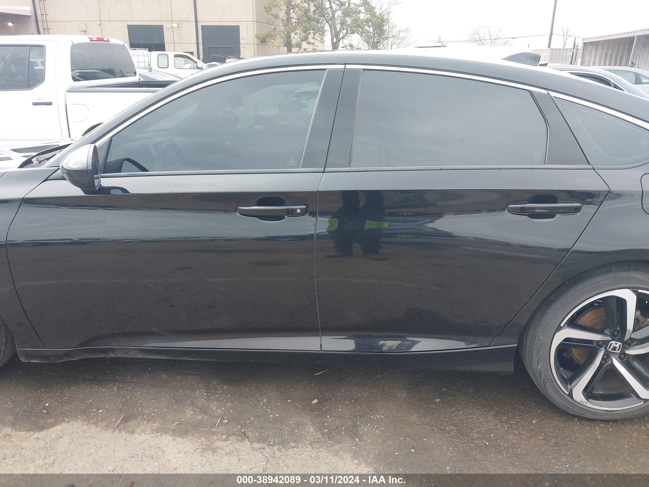 Photo 13 VIN: 1HGCV1F35KA128450 - HONDA ACCORD 