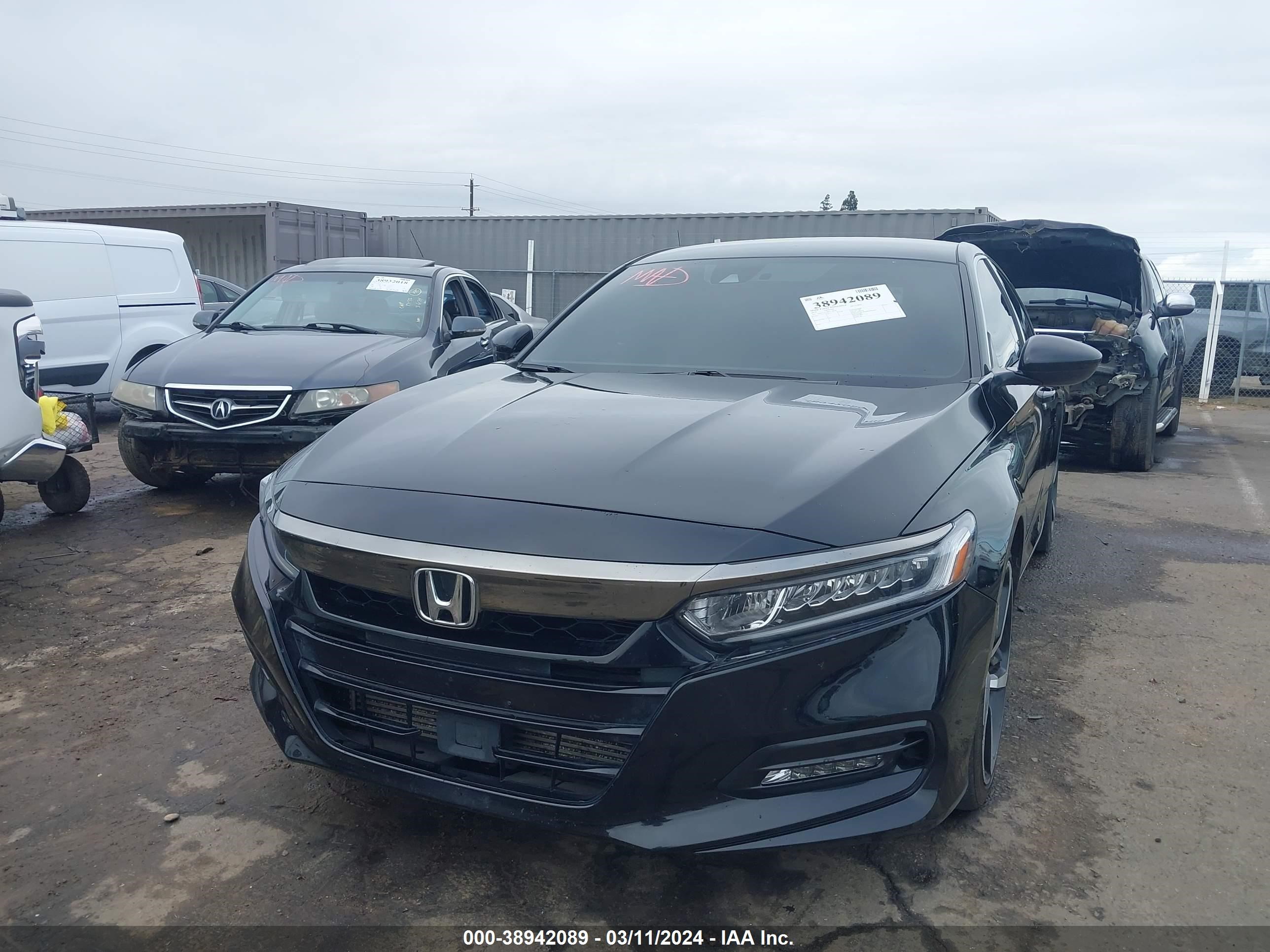 Photo 5 VIN: 1HGCV1F35KA128450 - HONDA ACCORD 