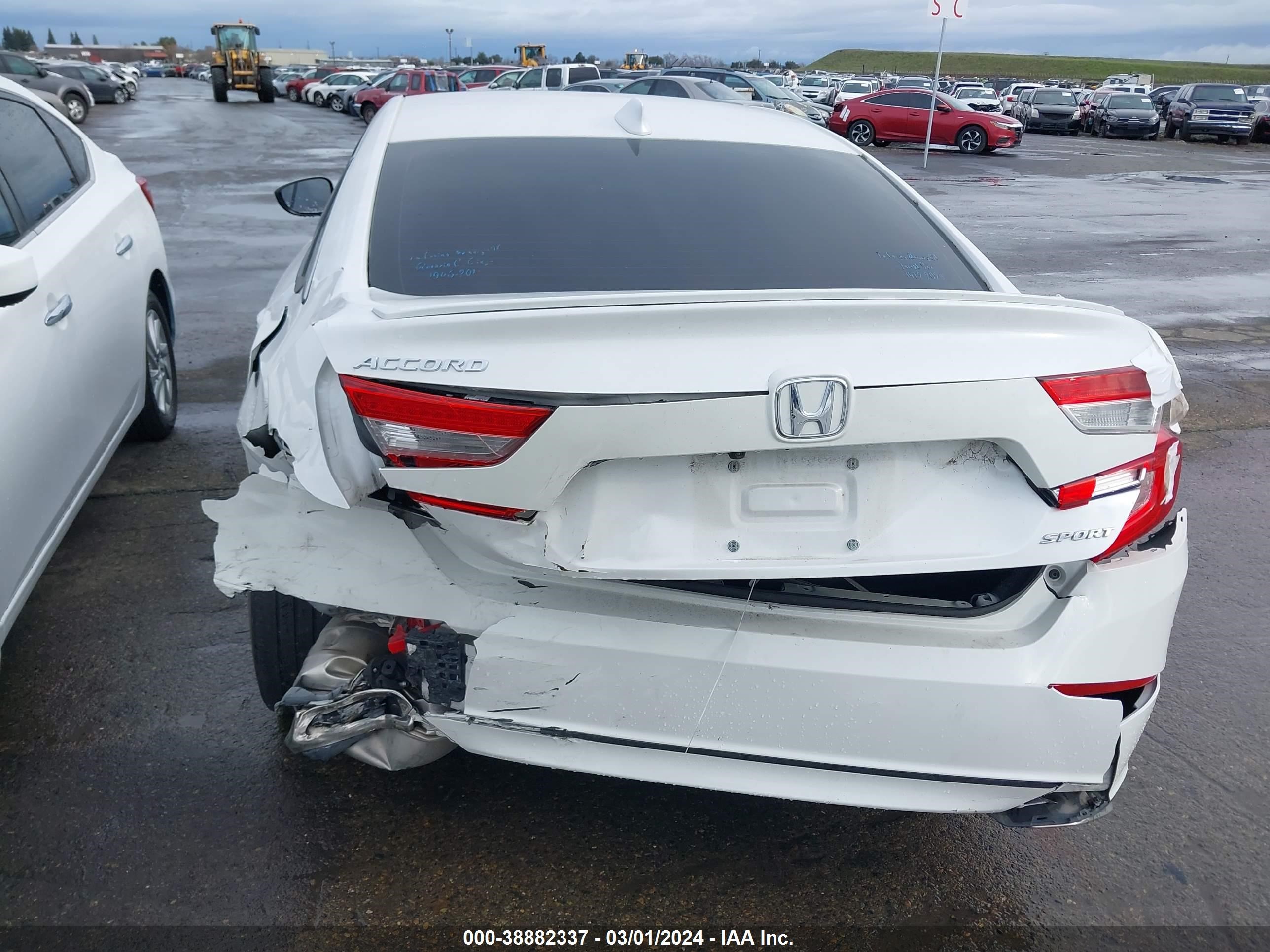 Photo 16 VIN: 1HGCV1F35KA142686 - HONDA ACCORD 