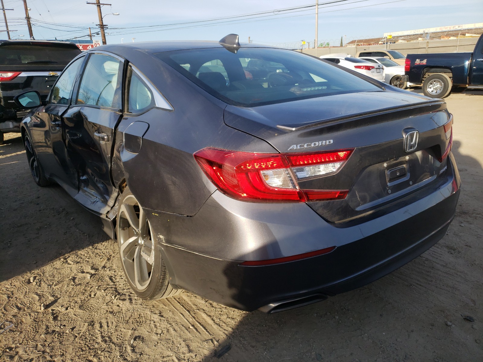 Photo 2 VIN: 1HGCV1F35LA009637 - HONDA ACCORD SPO 