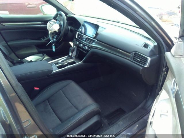 Photo 4 VIN: 1HGCV1F35LA062077 - HONDA ACCORD SEDAN 