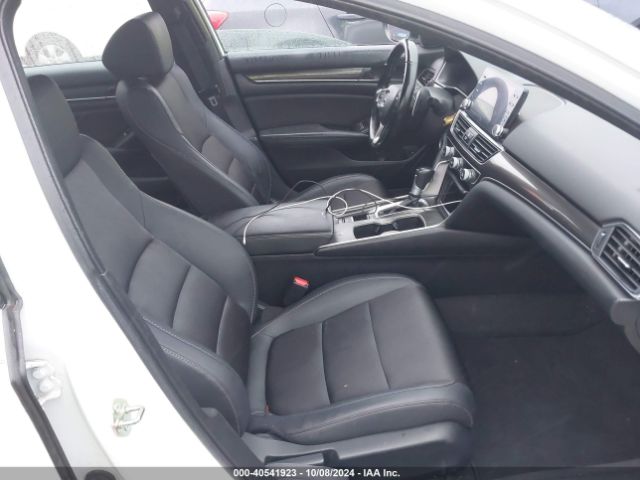 Photo 4 VIN: 1HGCV1F35LA069868 - HONDA ACCORD 