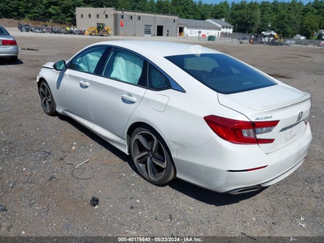 Photo 2 VIN: 1HGCV1F35LA077775 - HONDA ACCORD 