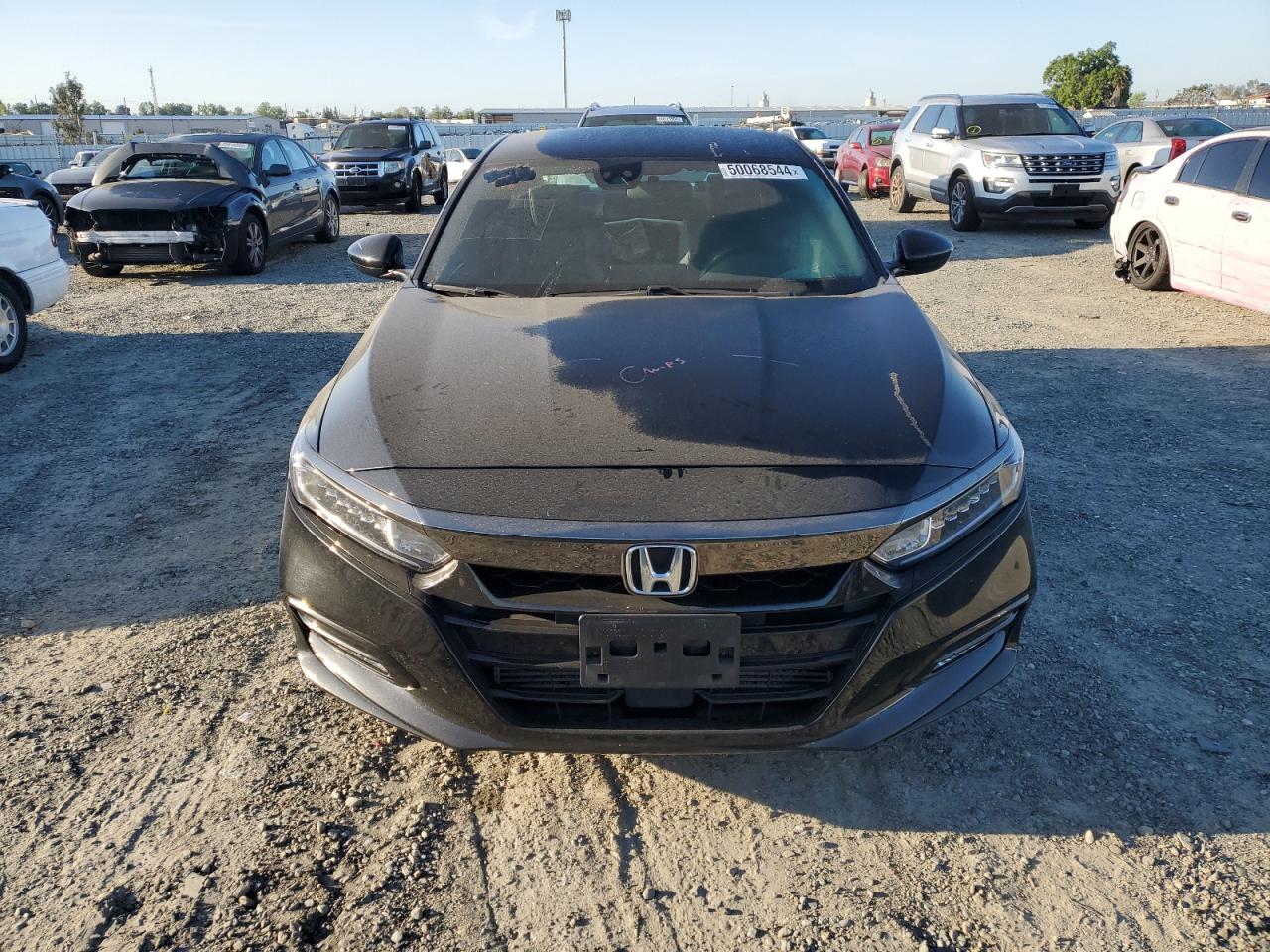 Photo 4 VIN: 1HGCV1F35LA093944 - HONDA ACCORD 