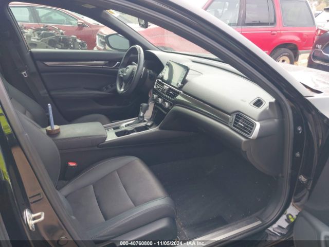 Photo 4 VIN: 1HGCV1F35LA104781 - HONDA ACCORD 