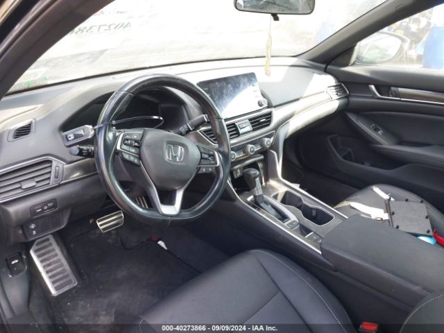 Photo 4 VIN: 1HGCV1F35LA137599 - HONDA ACCORD 