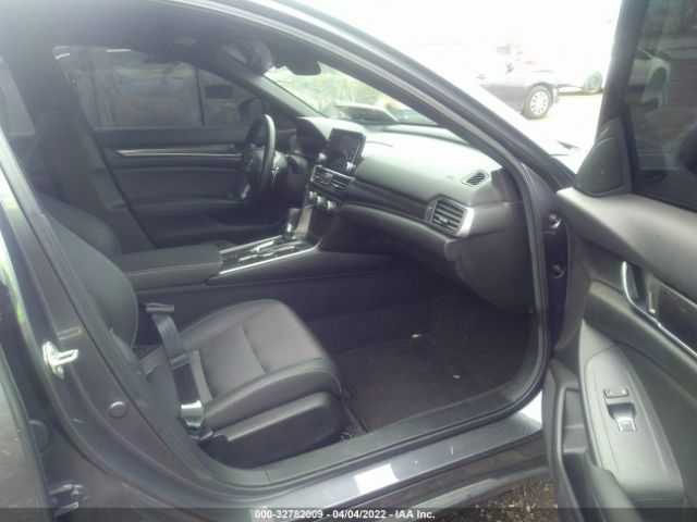 Photo 4 VIN: 1HGCV1F35LA140504 - HONDA ACCORD SEDAN 