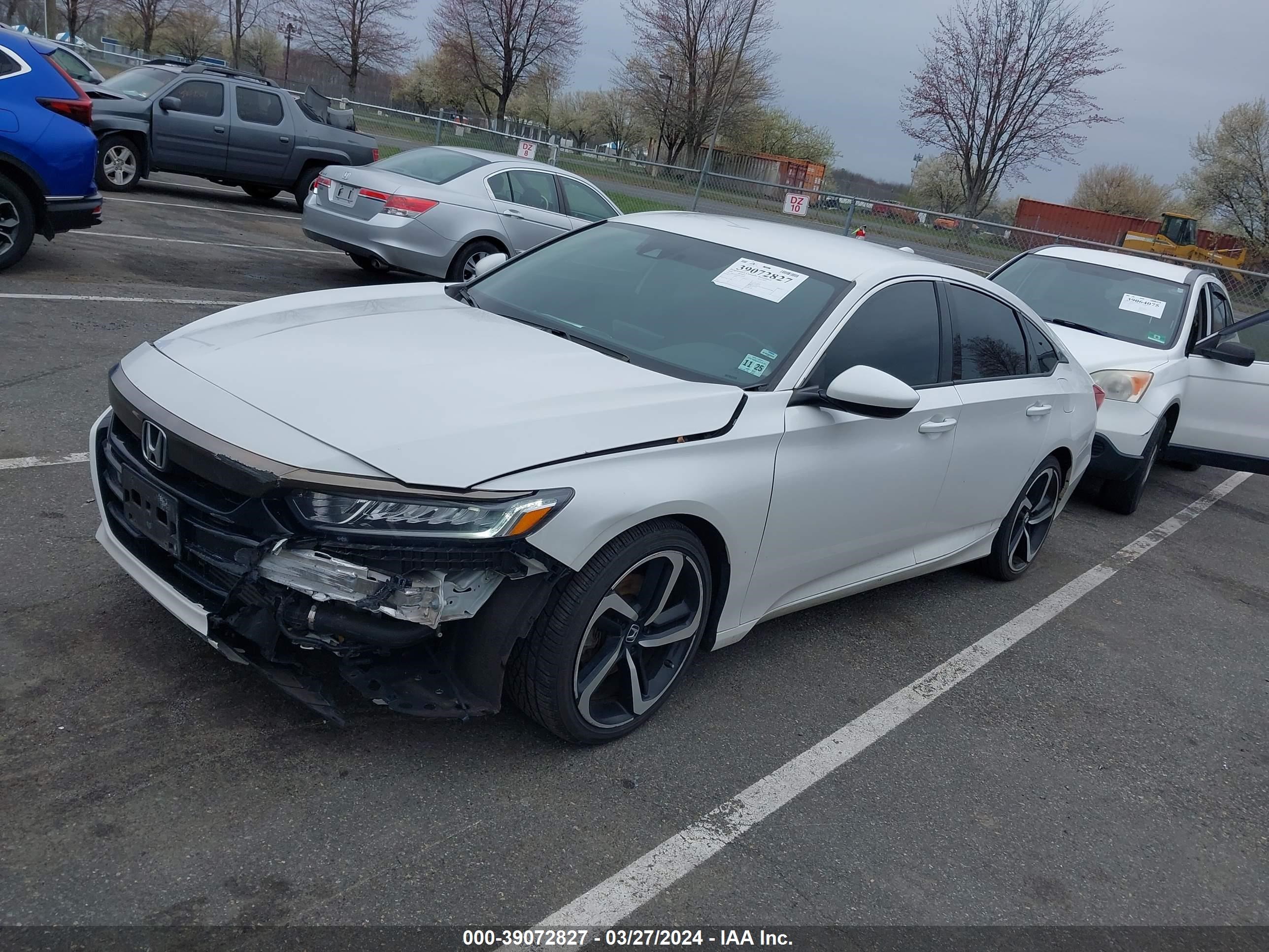 Photo 1 VIN: 1HGCV1F35LA154709 - HONDA ACCORD 