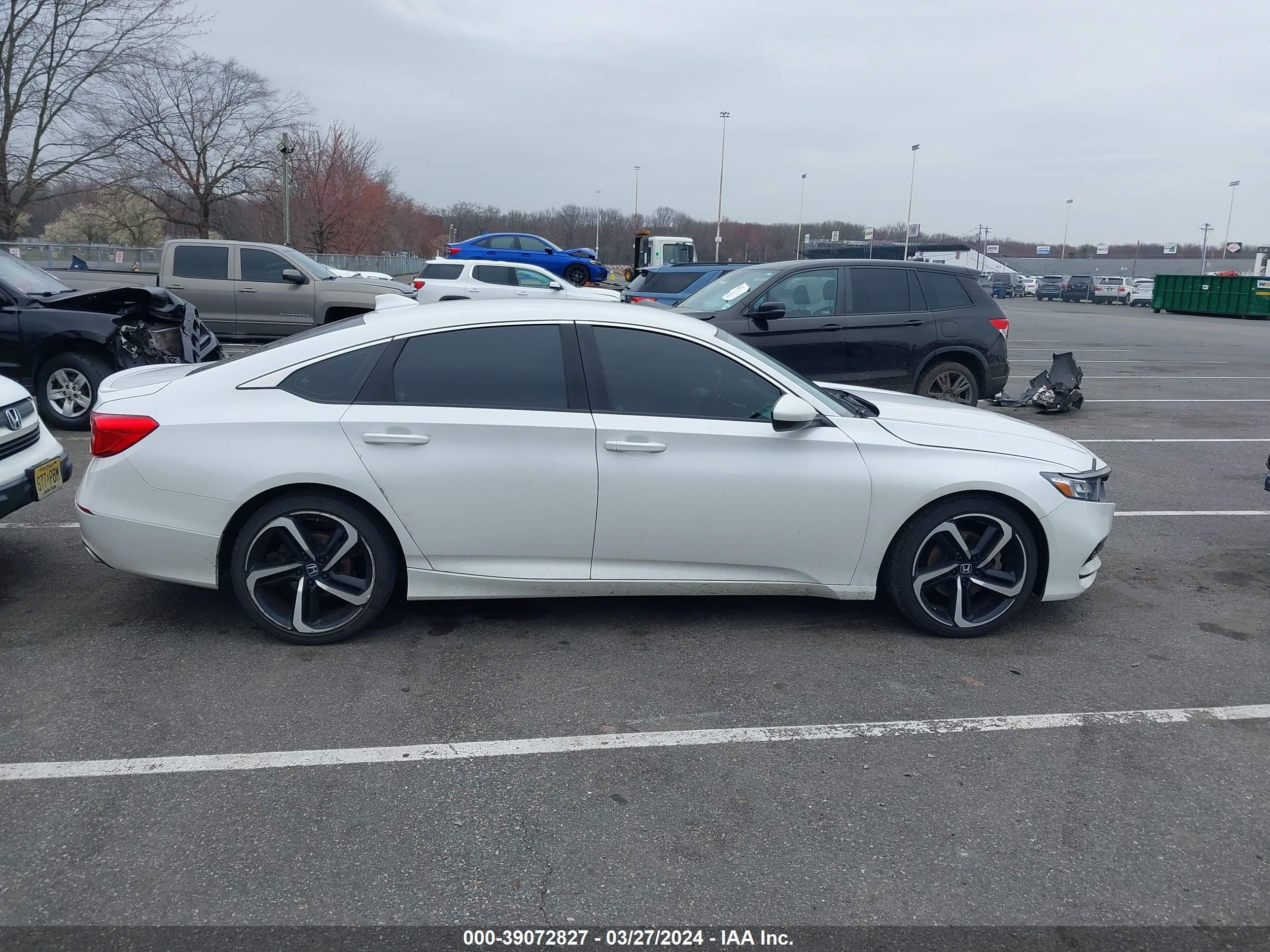 Photo 12 VIN: 1HGCV1F35LA154709 - HONDA ACCORD 