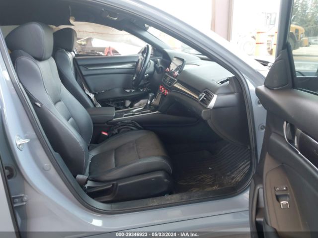 Photo 4 VIN: 1HGCV1F35MA035317 - HONDA ACCORD 