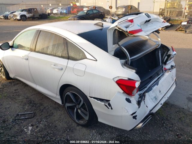 Photo 2 VIN: 1HGCV1F35MA123655 - HONDA ACCORD 