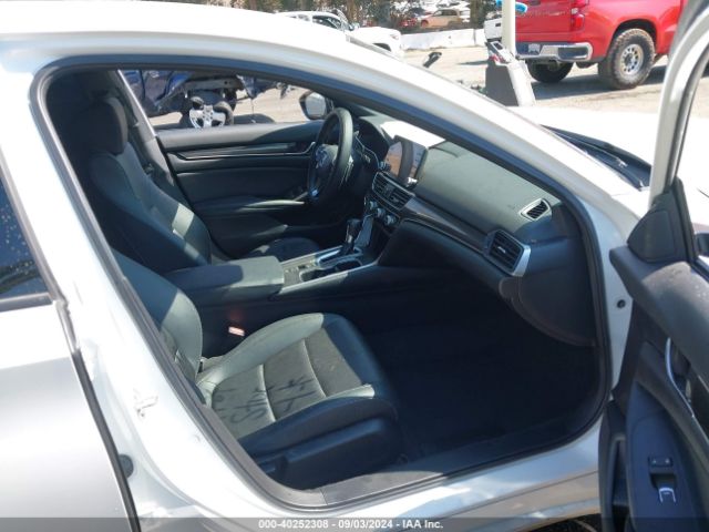 Photo 4 VIN: 1HGCV1F35NA043581 - HONDA ACCORD 