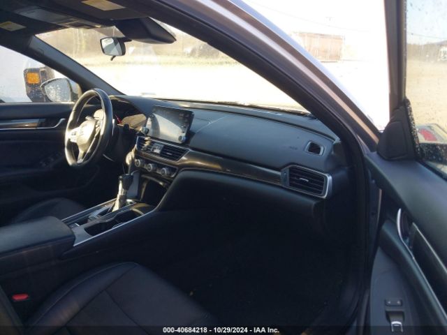 Photo 4 VIN: 1HGCV1F36JA150715 - HONDA ACCORD 