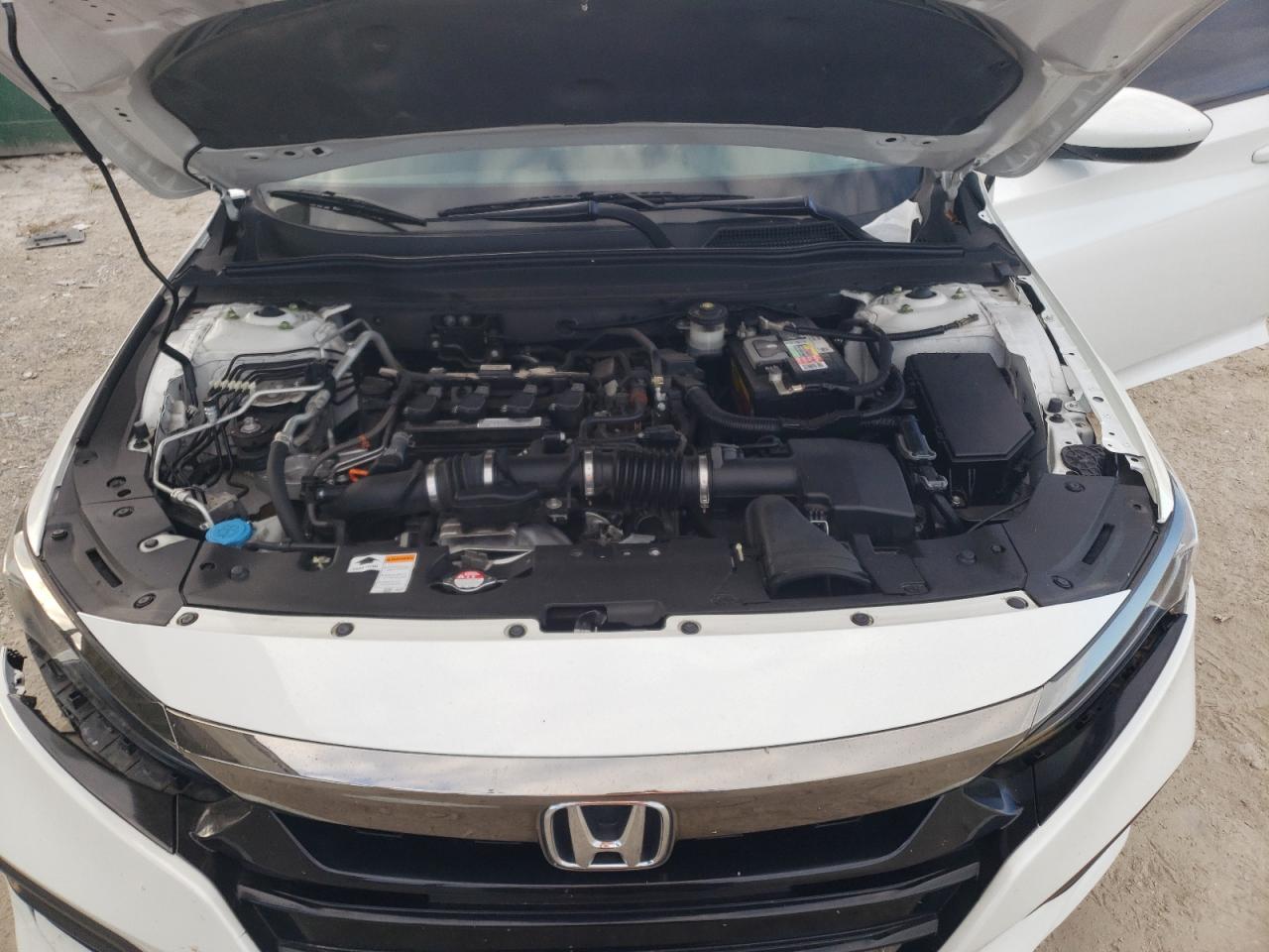 Photo 10 VIN: 1HGCV1F36JA160368 - HONDA ACCORD 