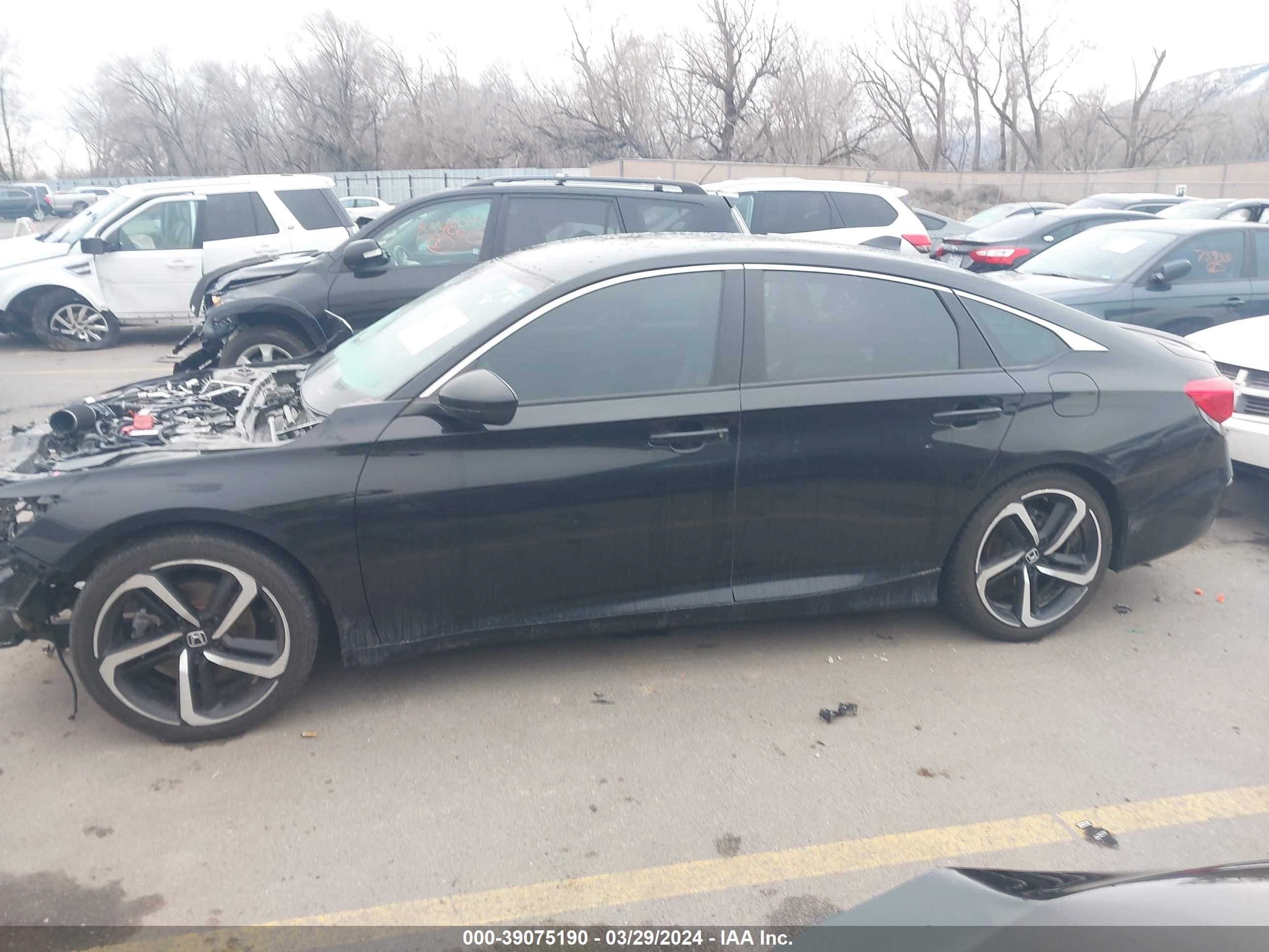 Photo 14 VIN: 1HGCV1F36JA166557 - HONDA ACCORD 