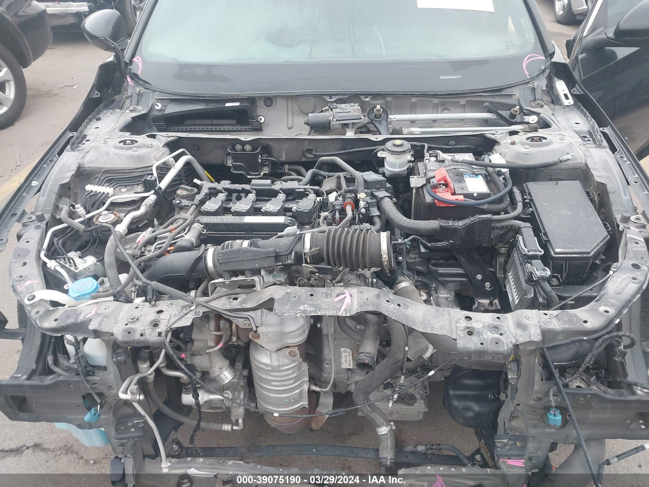 Photo 9 VIN: 1HGCV1F36JA166557 - HONDA ACCORD 