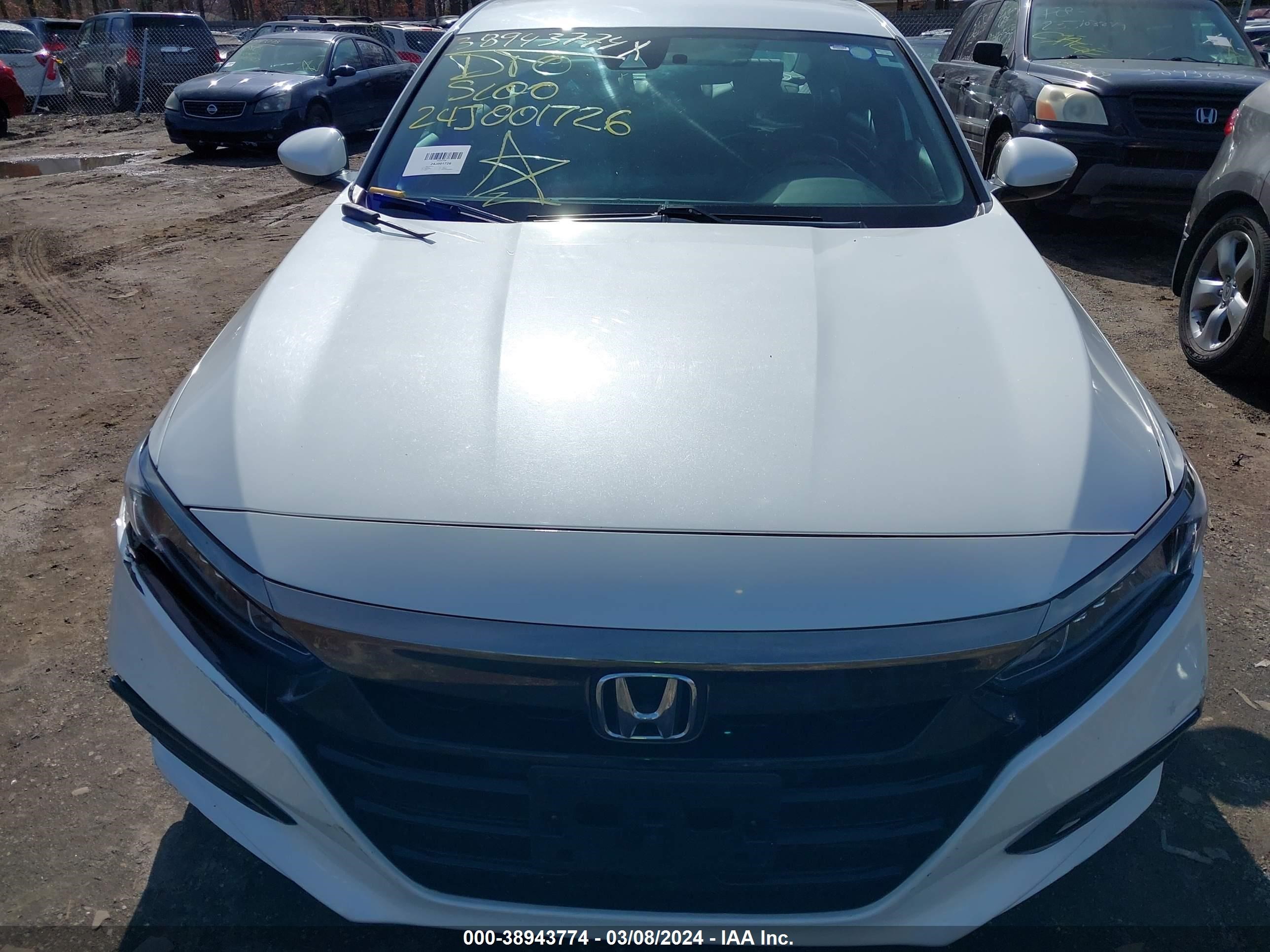 Photo 11 VIN: 1HGCV1F36JA209505 - HONDA ACCORD 