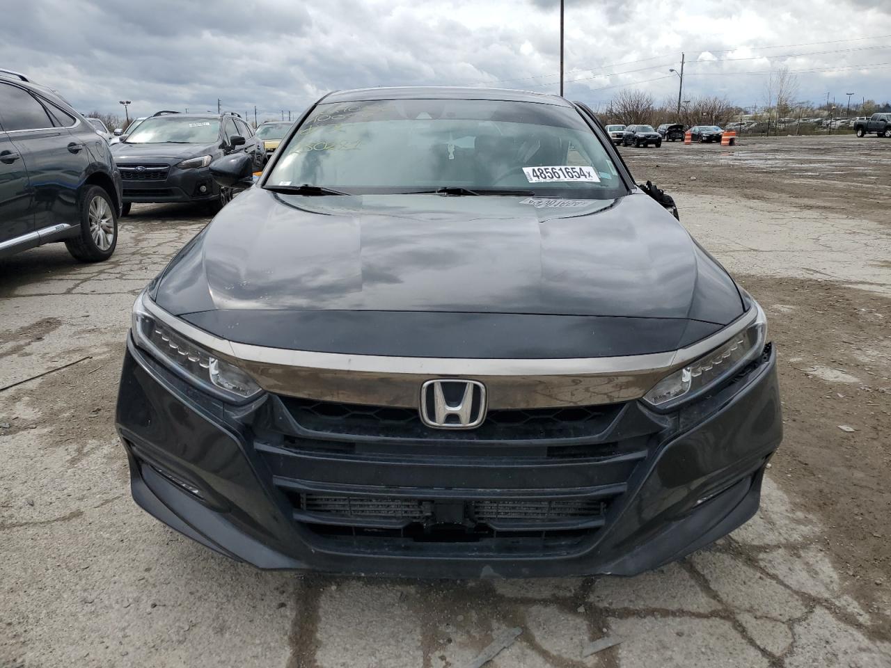 Photo 4 VIN: 1HGCV1F36JA250281 - HONDA ACCORD 