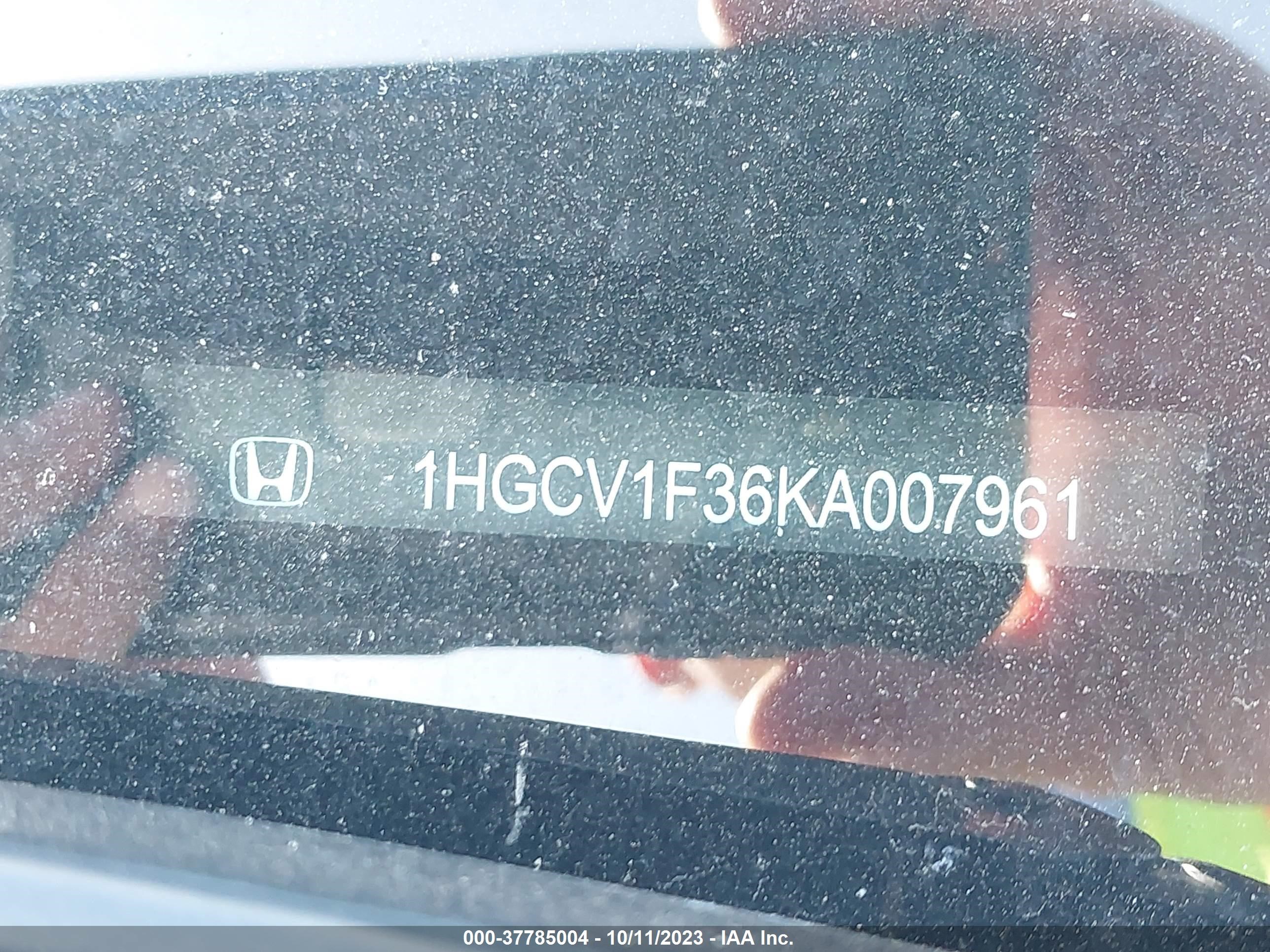 Photo 8 VIN: 1HGCV1F36KA007961 - HONDA ACCORD 