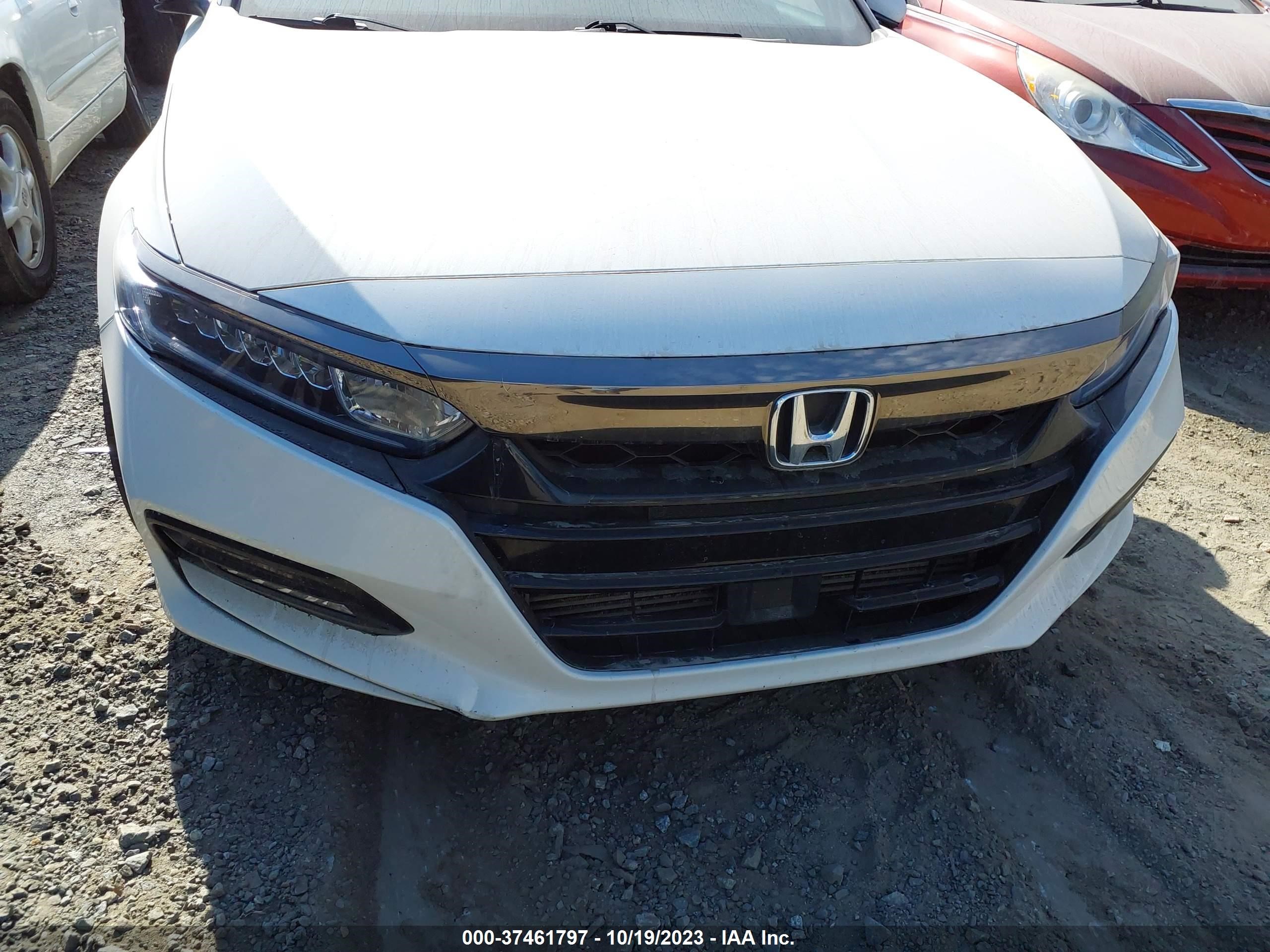 Photo 11 VIN: 1HGCV1F36KA037655 - HONDA ACCORD 