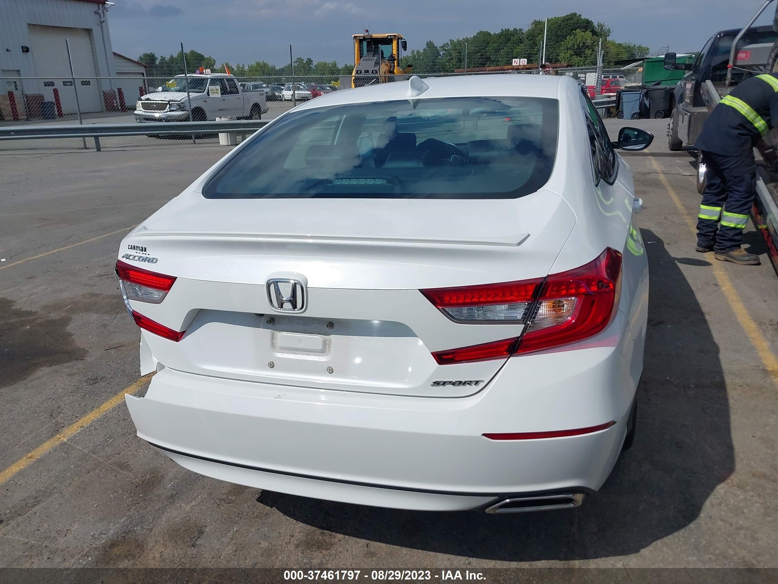 Photo 16 VIN: 1HGCV1F36KA037655 - HONDA ACCORD 