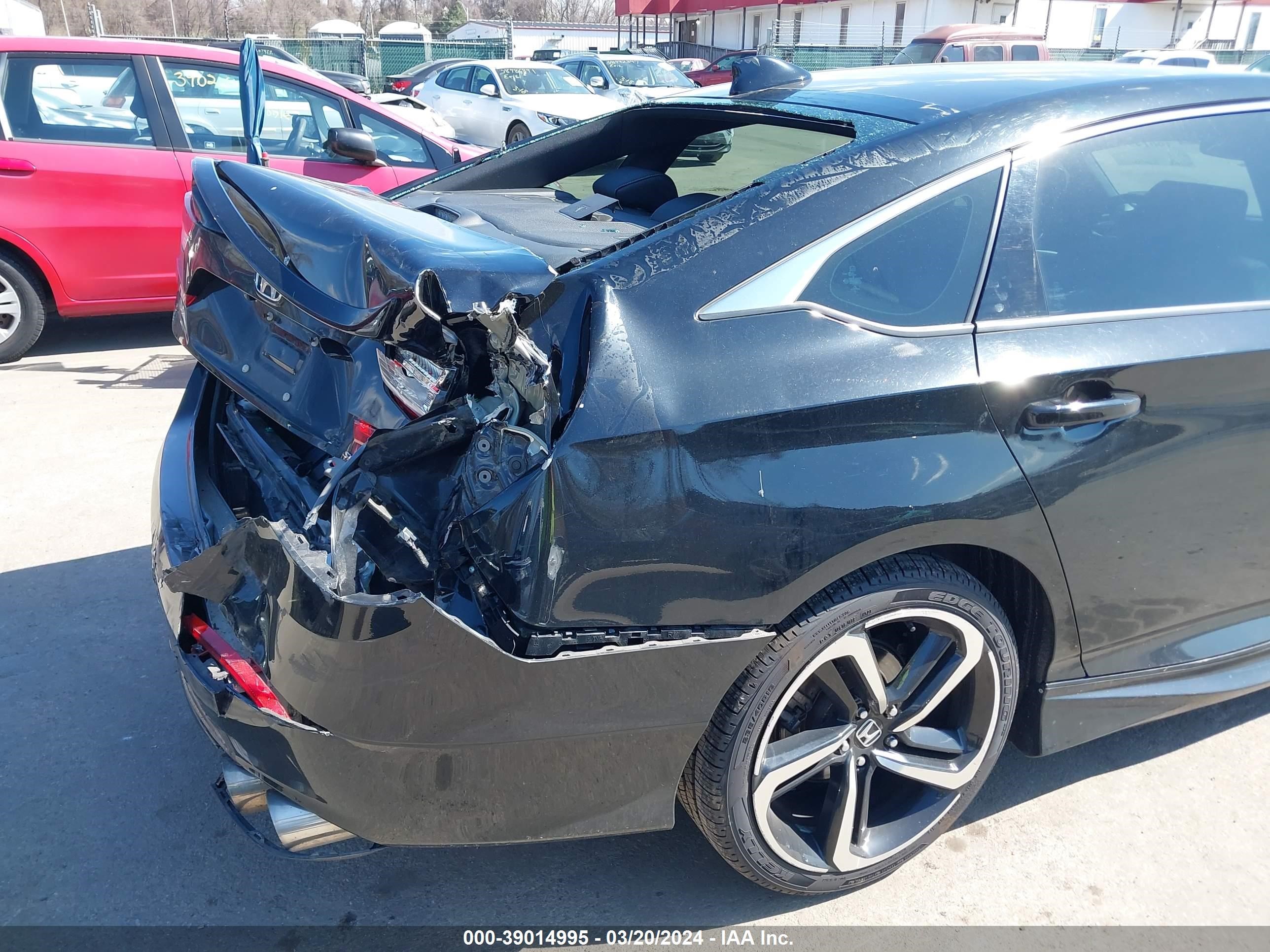 Photo 18 VIN: 1HGCV1F36KA072437 - HONDA ACCORD 