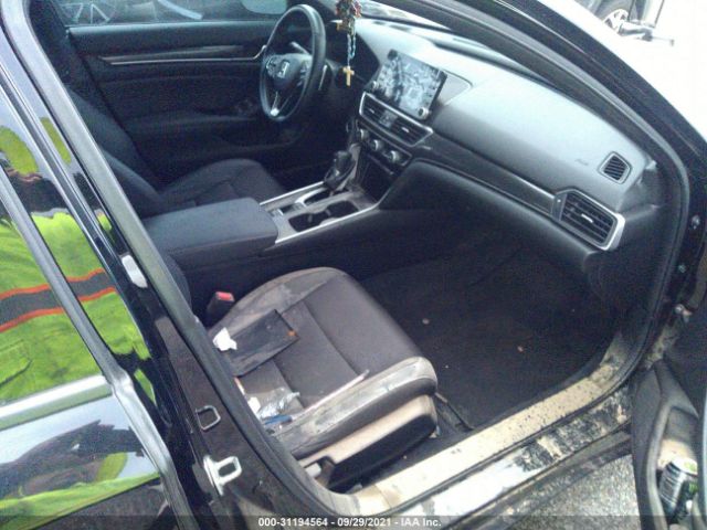 Photo 4 VIN: 1HGCV1F36KA083387 - HONDA ACCORD SEDAN 