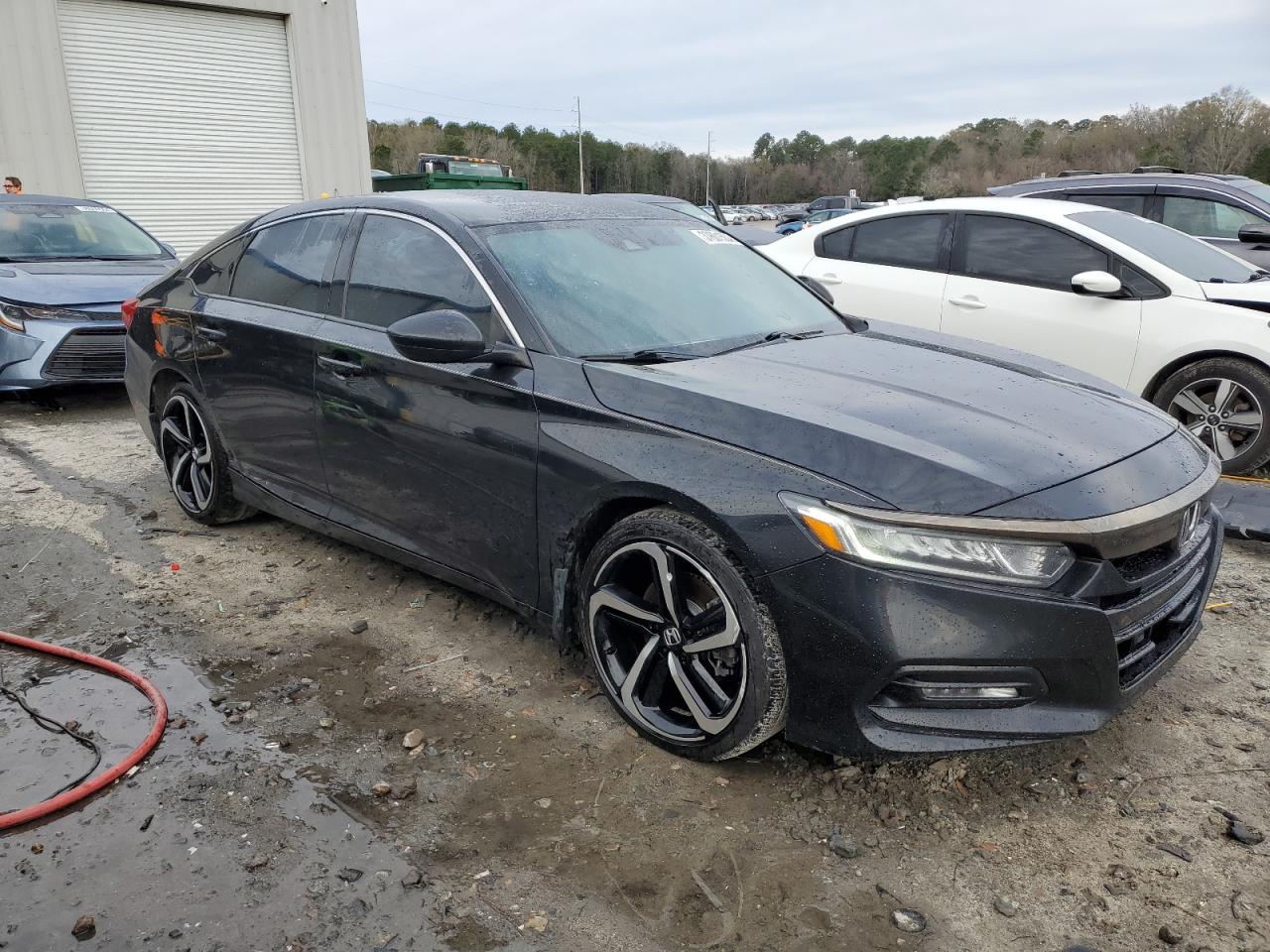 Photo 3 VIN: 1HGCV1F36KA131616 - HONDA ACCORD 