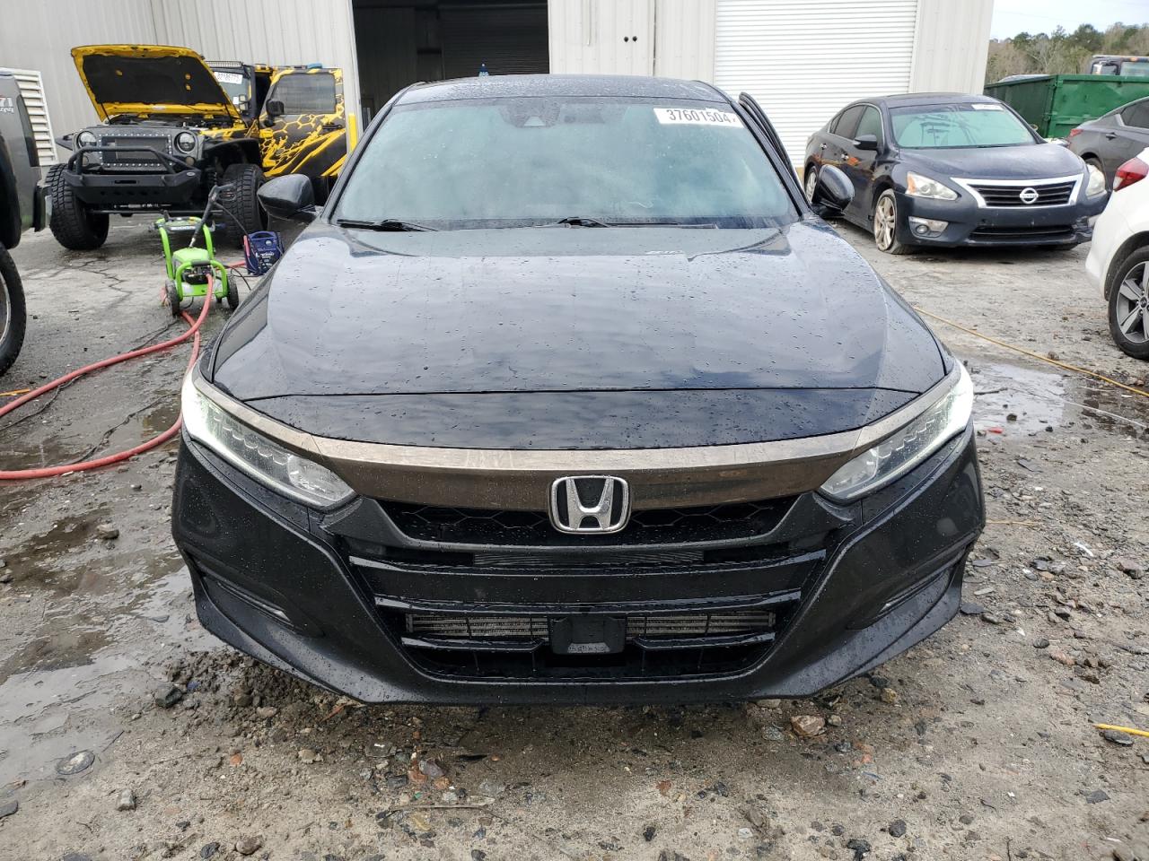 Photo 4 VIN: 1HGCV1F36KA131616 - HONDA ACCORD 