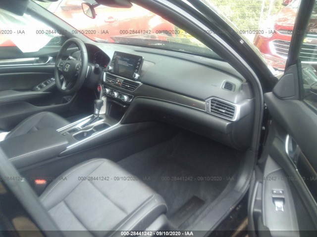 Photo 4 VIN: 1HGCV1F36KA158721 - HONDA ACCORD SEDAN 