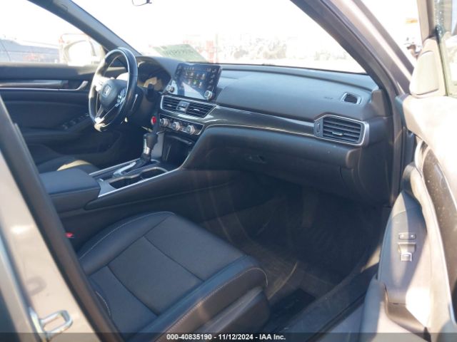 Photo 4 VIN: 1HGCV1F36KA160596 - HONDA ACCORD 